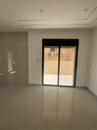 شقة للبيع في ضاحية الياسمين