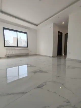 شقة للبيع في شفا بدران