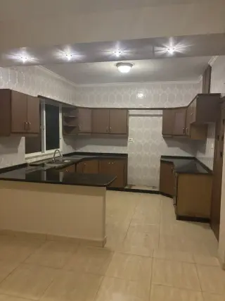 Apartment for sale in Jabal Al Hussain – photo 7