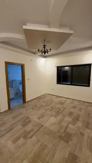 Apartment for sale in Jabal Al Hussain – photo 4