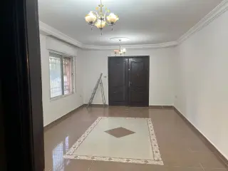 Apartment for sale in Jabal Al Zohor