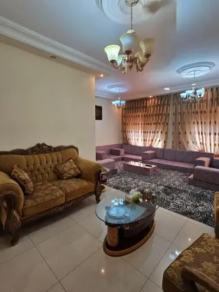 شقة للإيجار في ضاحية الرشيد