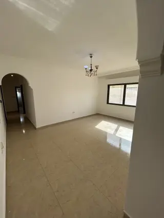 شقة للإيجار في البنيات