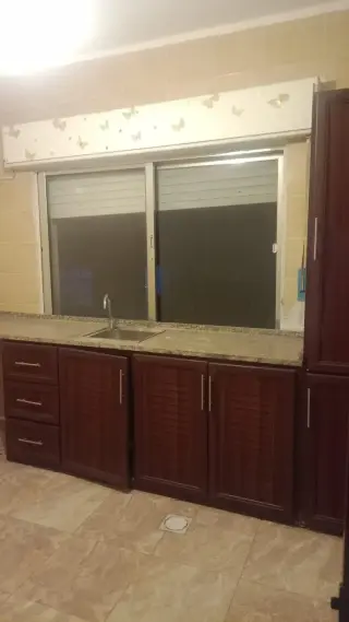 Apartment for rent in Jabal Al Hussain – photo 4