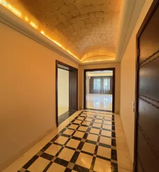 الصورة 6 من 12