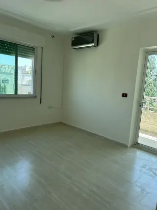 Apartment for rent in Dahyet Al Nakheel – photo 2