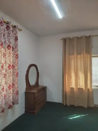 Apartment for rent in Gardens Street – photo 4