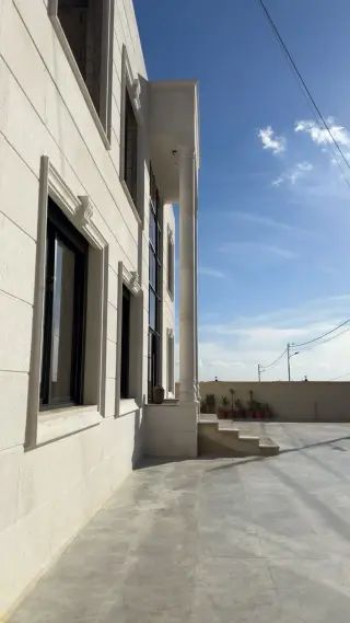Villa for sale in Naour – photo 3