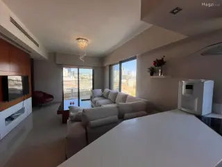 الصورة 2 من 9