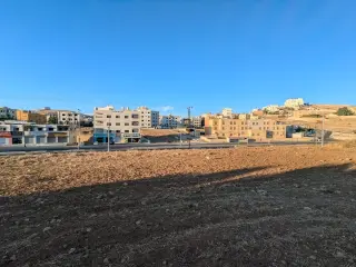 Land for sale in Shafa Badran – photo 2