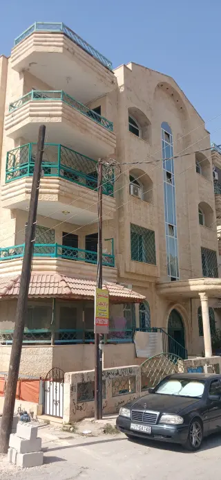 شقة للبيع في Al Hay Al Janooby