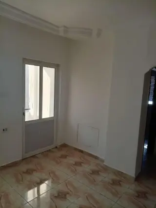 Apartment for sale in University Street – photo 2
