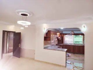 شقة للبيع في Al Hay Al Janooby – صورة 2