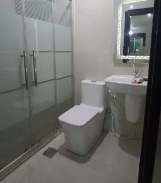 Apartment for rent in University Street – photo 9