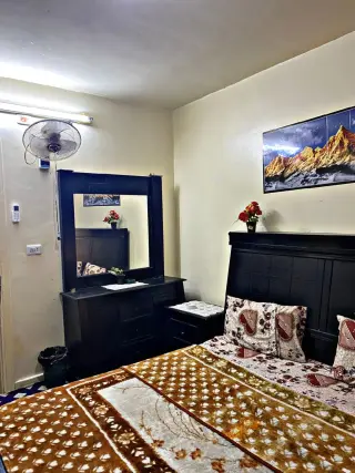 Apartment for rent in University Street – photo 9