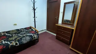 Apartment for rent in University Street – photo 3