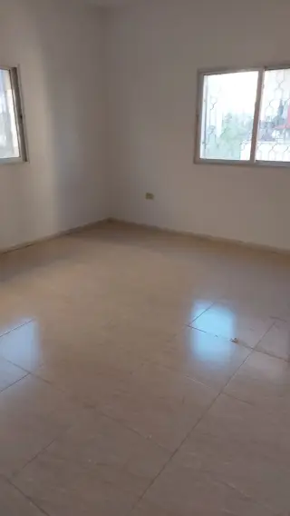 Apartment for rent in University Street – photo 2