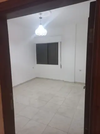 Apartment for rent in Jabal Tareq – photo 2