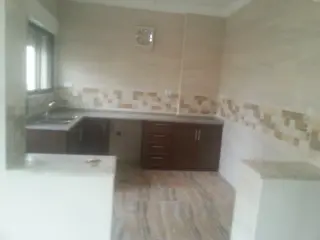 Apartment for rent in Jabal Tareq – photo 7