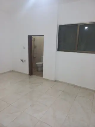 Apartment for rent in Jabal Tareq – photo 4
