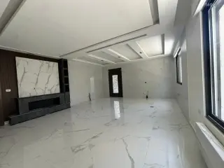 الصورة 3 من 12