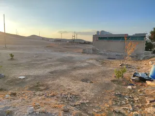 أرض للبيع في Al Hashemieh – صورة 3
