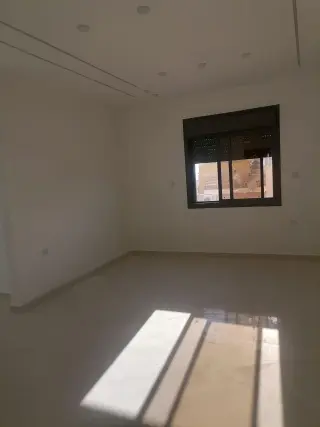 شقة للبيع في Al Sakaneyeh 9