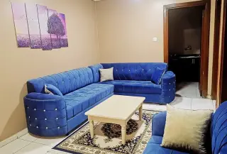 شقة للإيجار في أخرى