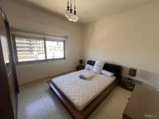 الصورة 4 من 8