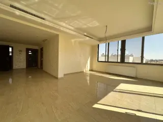 الصورة 1 من 12