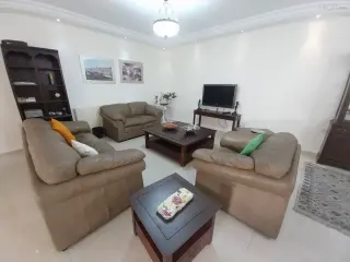 شقة للإيجار في عبدون