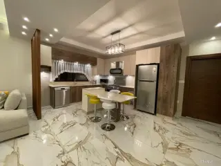 الصورة 5 من 12