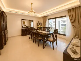 الصورة 4 من 12