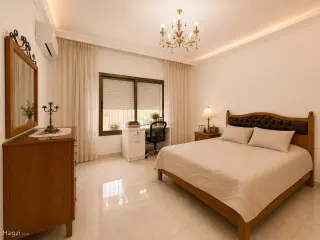 الصورة 10 من 12