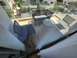الصورة 1 من 12