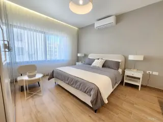 الصورة 4 من 12