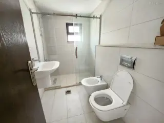 الصورة 4 من 9