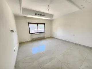 الصورة 5 من 9