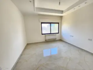 الصورة 7 من 9