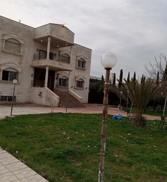 1,000 JOD a month: two-floor villa on Airport Road near Manaseer