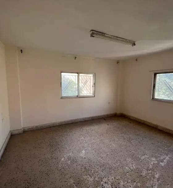 Ground-floor 120 m² apartment with garden for sale in Al Mshairfeh, Rusaifeh