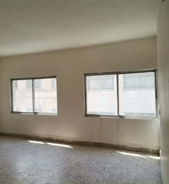 Fully renovated 126 m² apartment for sale near Anas Circle, Hay Al Hussain, Zarqa