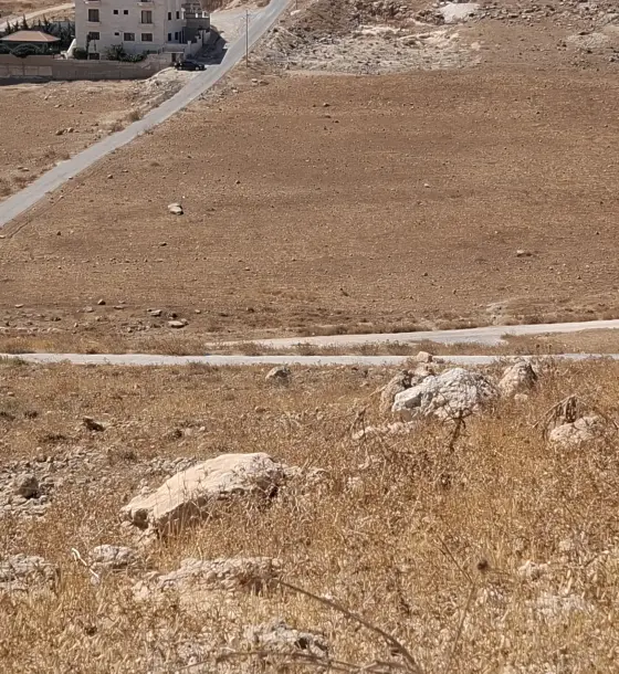 500 m² mixed-use plot for sale in Graiba, on two streets