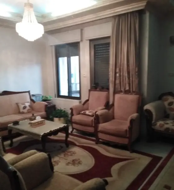 Spacious 260 m² 4-bedroom apartment near Al Difaa Street lights, Al Lawazem Circle