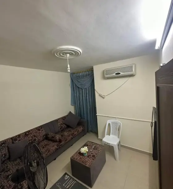 Furnished 3-bedroom flat near Al Qubeh Circle, 73 m², facing south-west