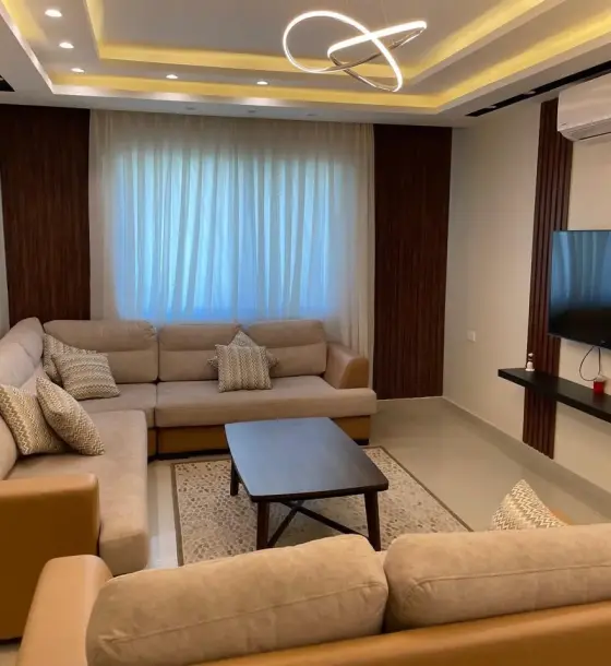 For female students in Al Rahebat Al Wardiah: renovated 170 m², 3 beds, semi-furnished