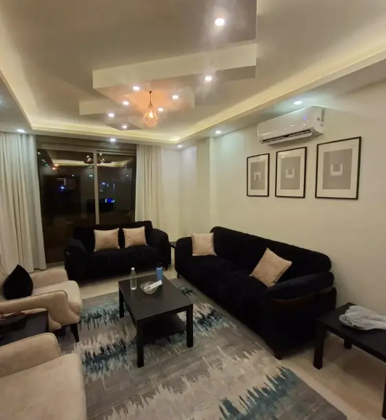 Student apartment, new and furnished, 3 bedrooms and 4 ACs, 150 m² in Mojamma' Amman Al Jadeed