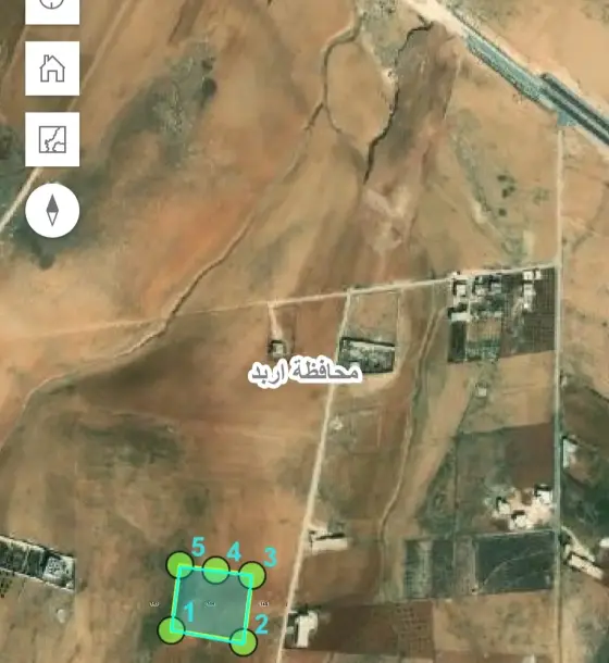 6,700 m² farmland in An-Nuayyimah overlooking the Irbid–Zarqa road