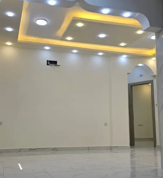 New 90 m² corner apartment on two streets for sale in Al Sakaneyeh 10 West