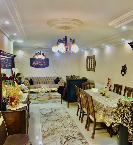 200 m² apartment with private entrance and 110 m² terrace for sale in Al Buhaira, Salt